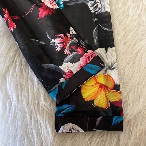 Zyia Active Leggings High Rise Floral Black Athleisure Workout Active Run Gym 2 - Picture 4 of 8